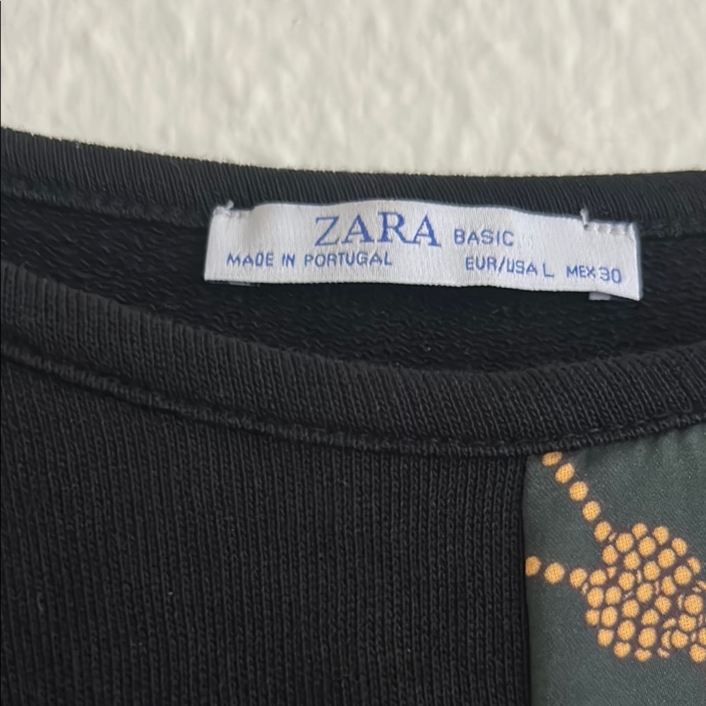Zara Colorblock Chain Print Blouse - Picture 2 of 8